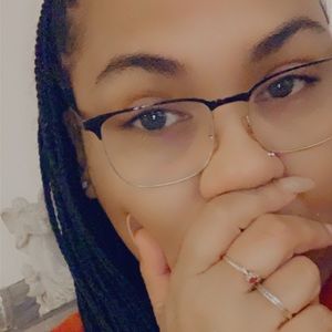 Meet your Posher, Christa